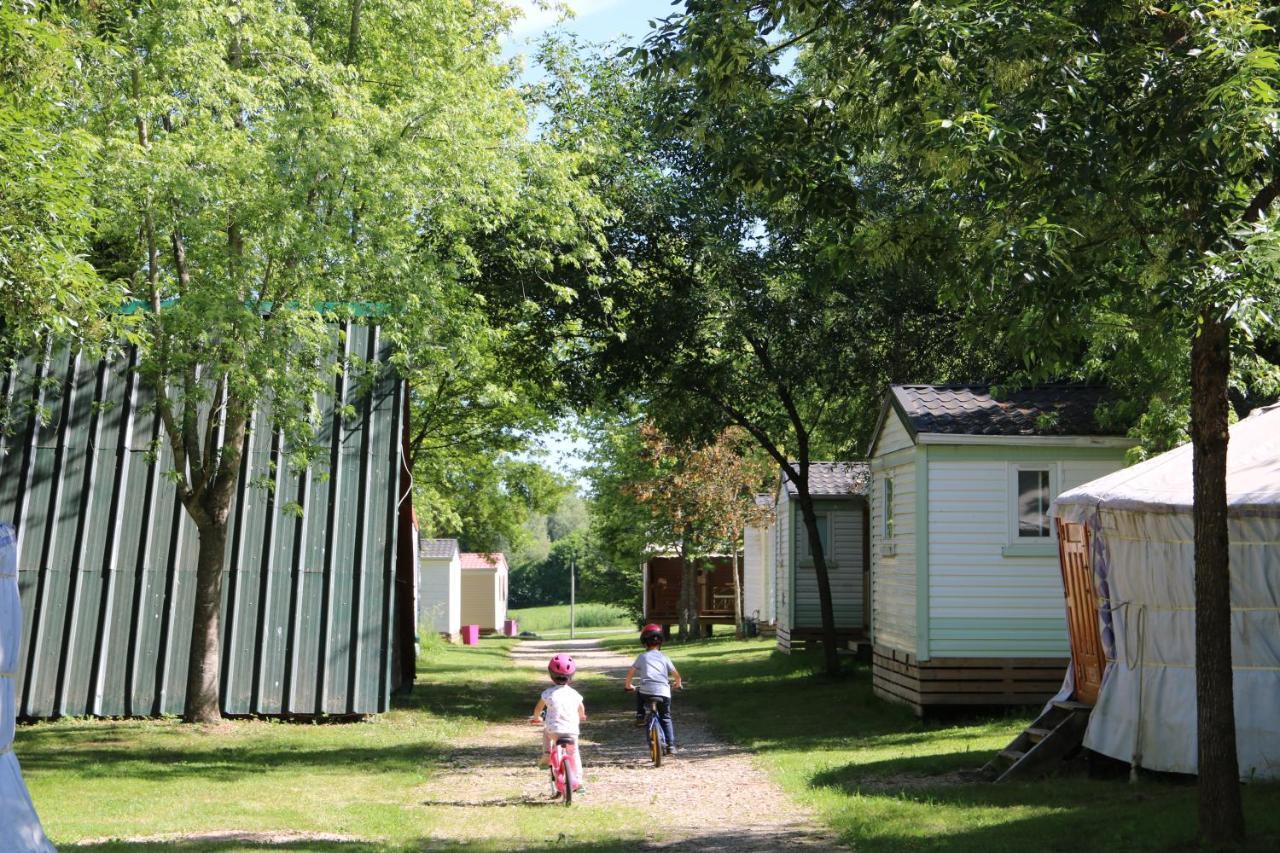 Camping Domaine De Mepillat Saint-Nizier-le-Bouchoux 외부 사진