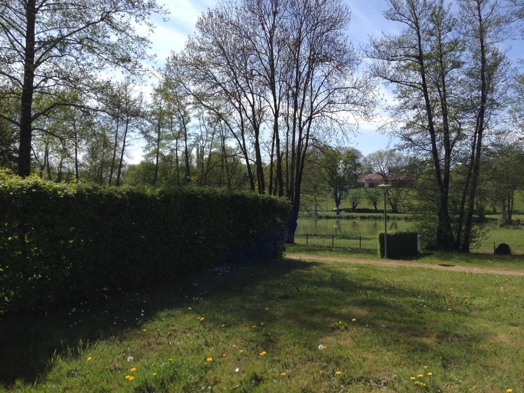 Camping Domaine De Mepillat Saint-Nizier-le-Bouchoux 객실 사진